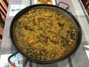 Paella valenziana