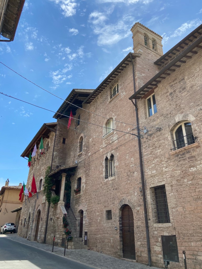 Costruzione medievale assisi