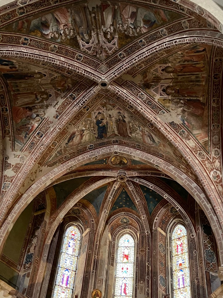 Volta del Santuario di Santa Chiara assisi