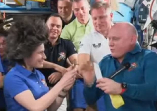 AstroSamantha comandante della&nbsp;Iss
