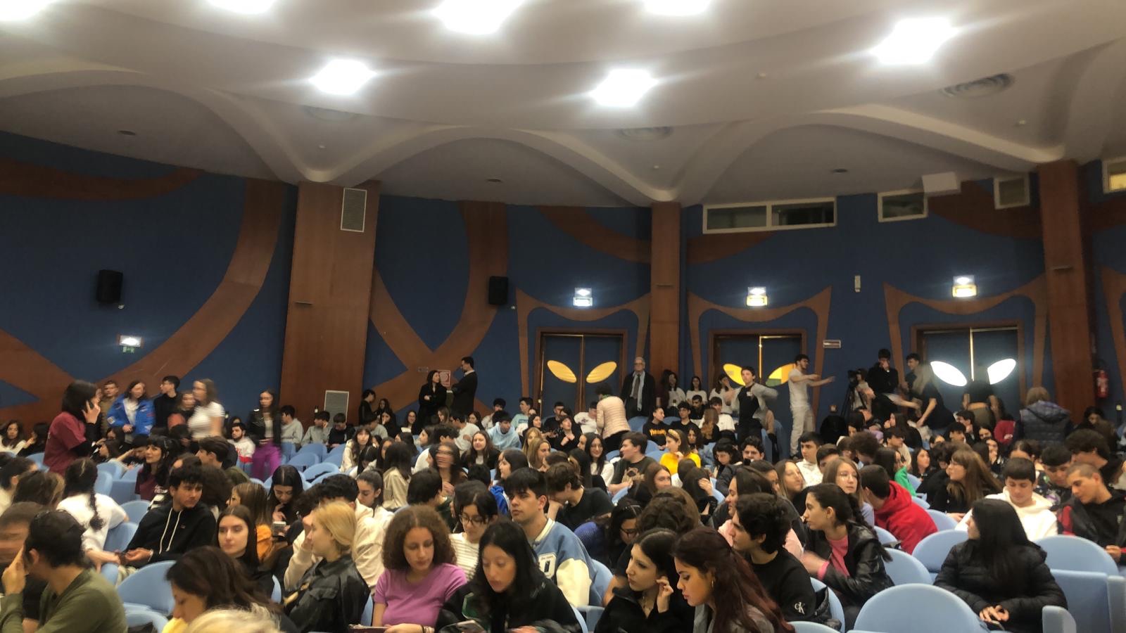 Platea della presentazione del Gutenberg Calabria XX